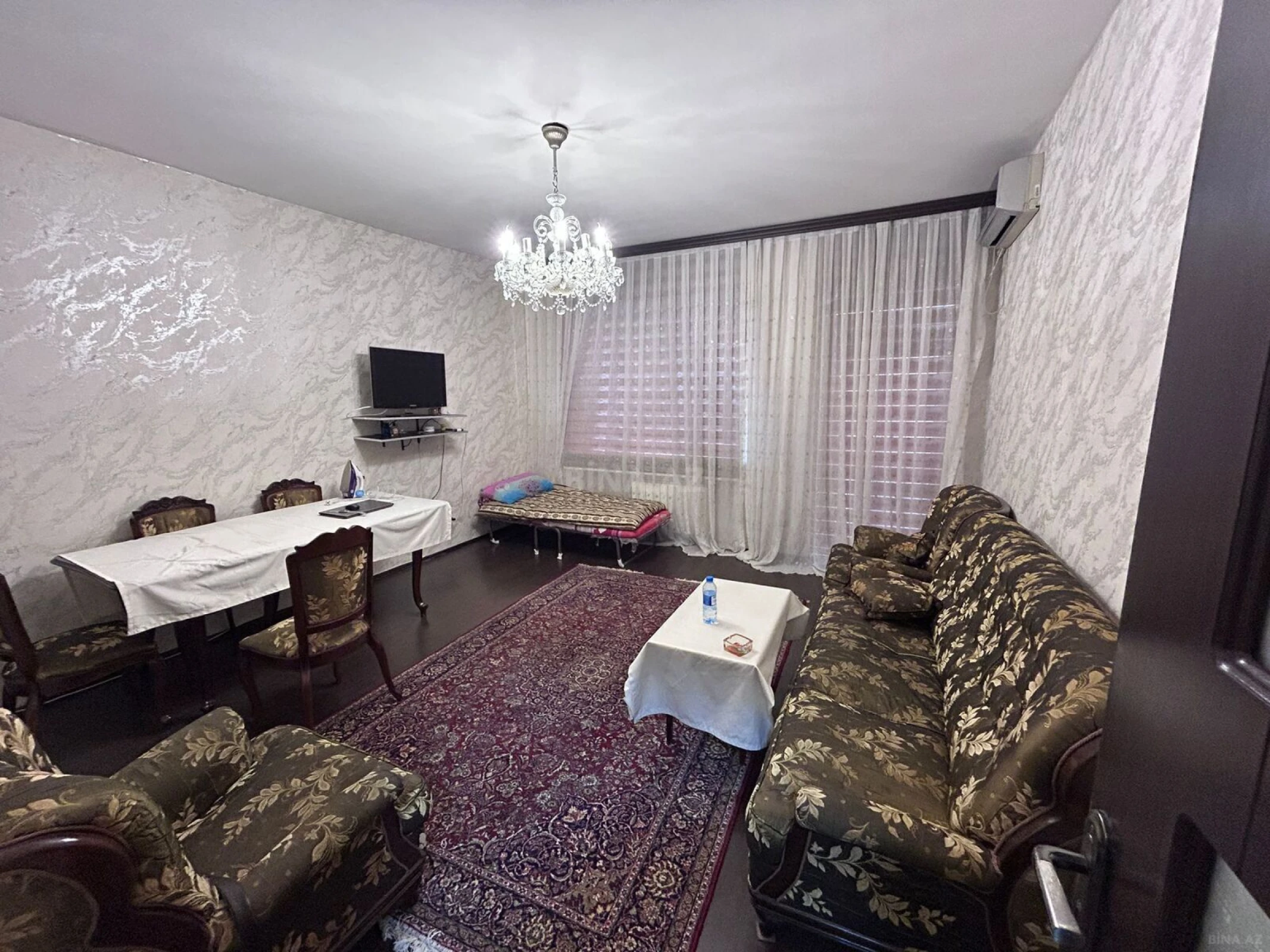 Kirayə verilir 2 otaqlı mənzil 62 m²