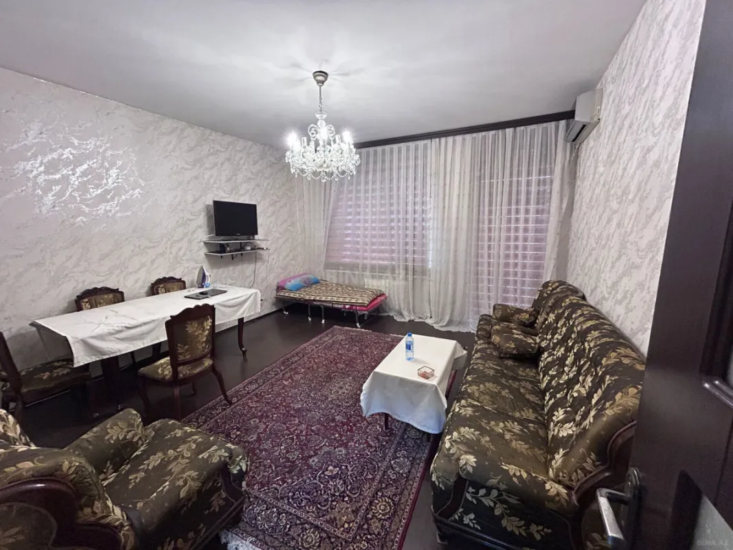 Kirayə verilir 2 otaqlı mənzil 62 m²