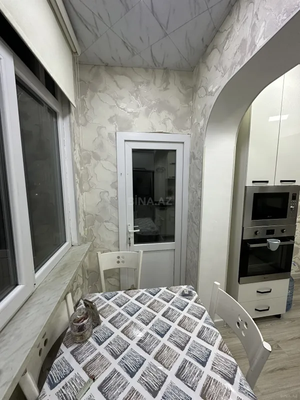 Satılır 2 otaqlı mənzil 65 m²
