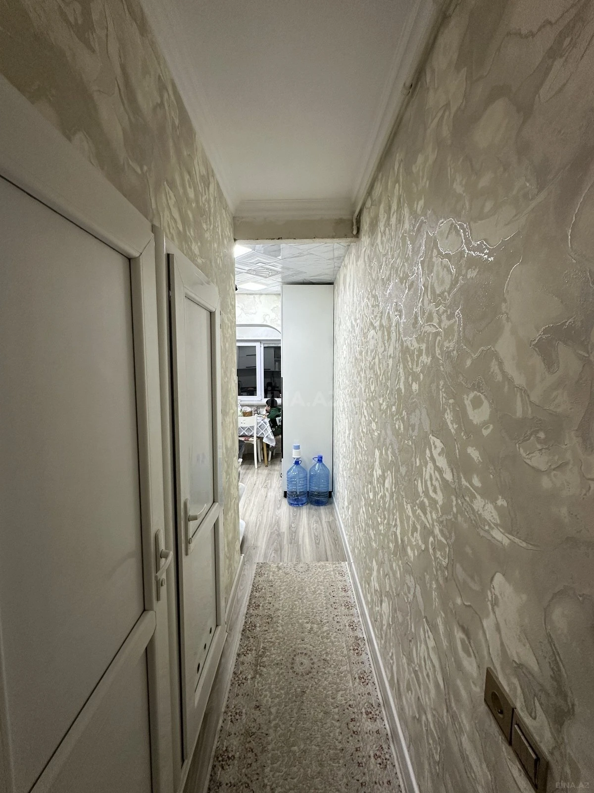 Satılır 2 otaqlı mənzil 65 m²