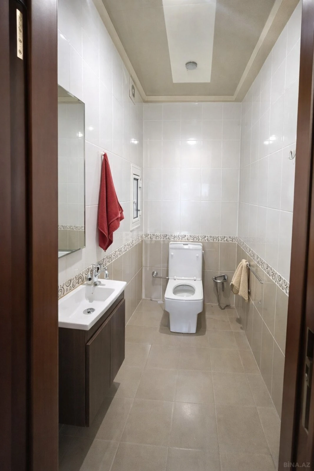 Satılır 3 otaqlı mənzil 130 m²