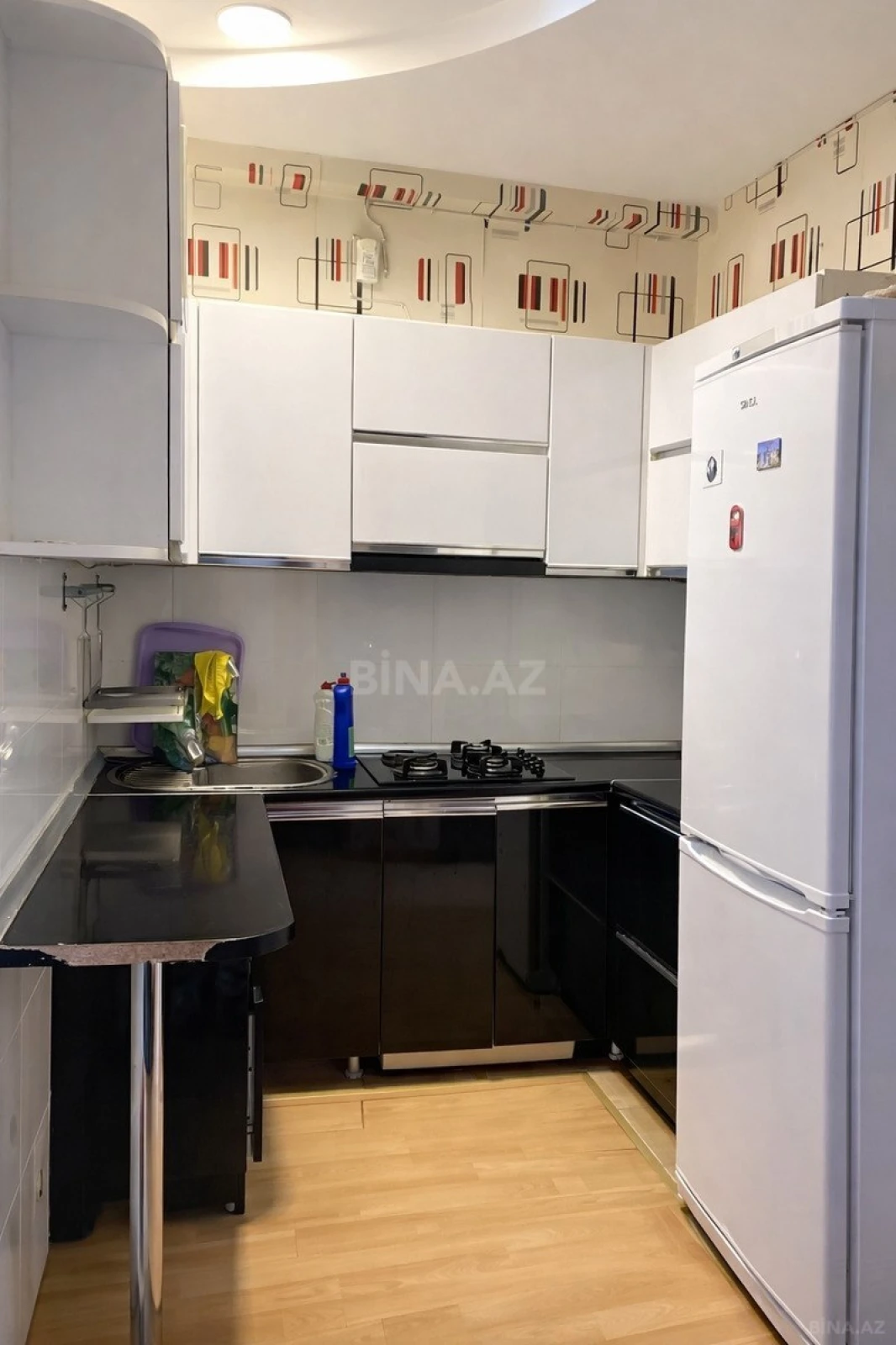 Satılır 3 otaqlı mənzil 78 m²