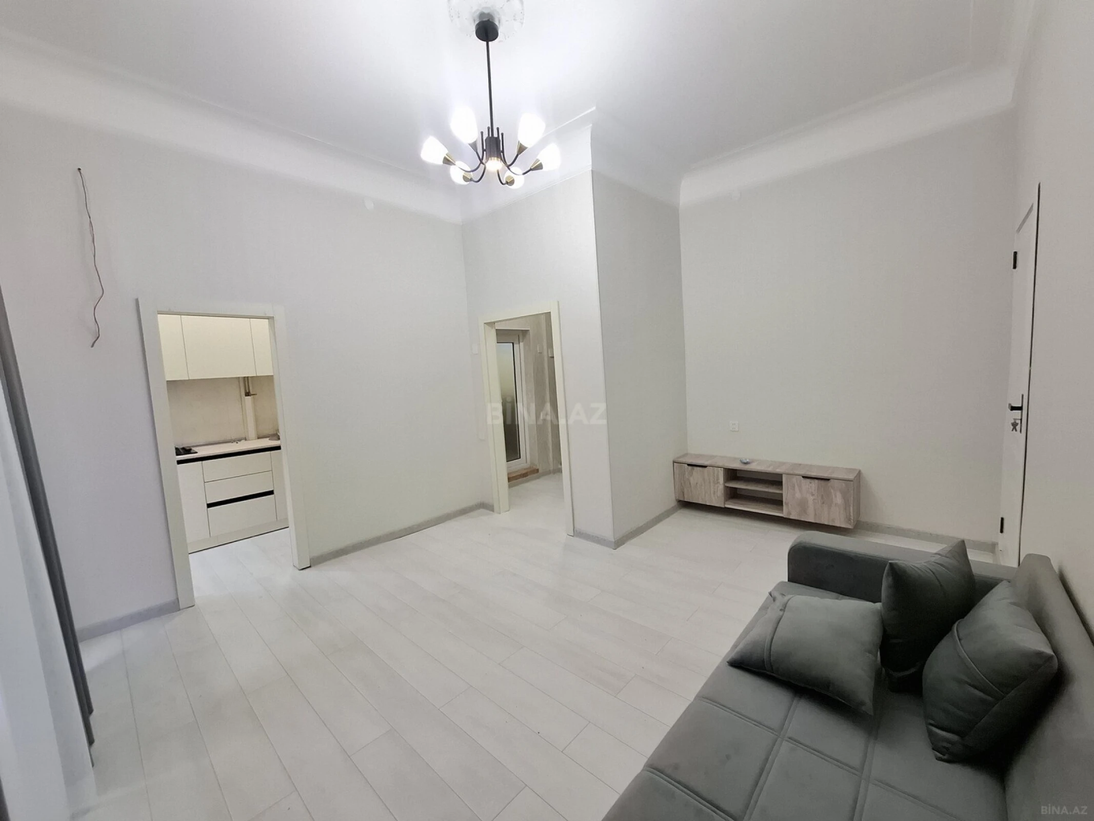 Satılır 2 otaqlı mənzil 42 m²