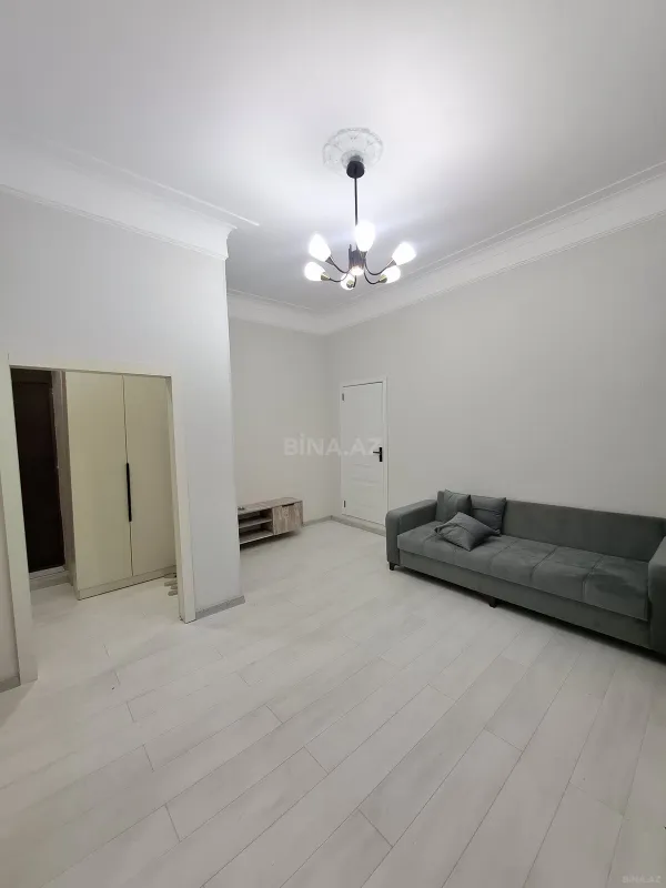 Satılır 2 otaqlı mənzil 42 m²