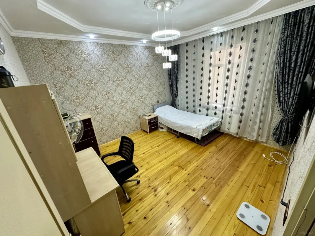 Satılır 6 otaqlı həyət evi 130.1 m²