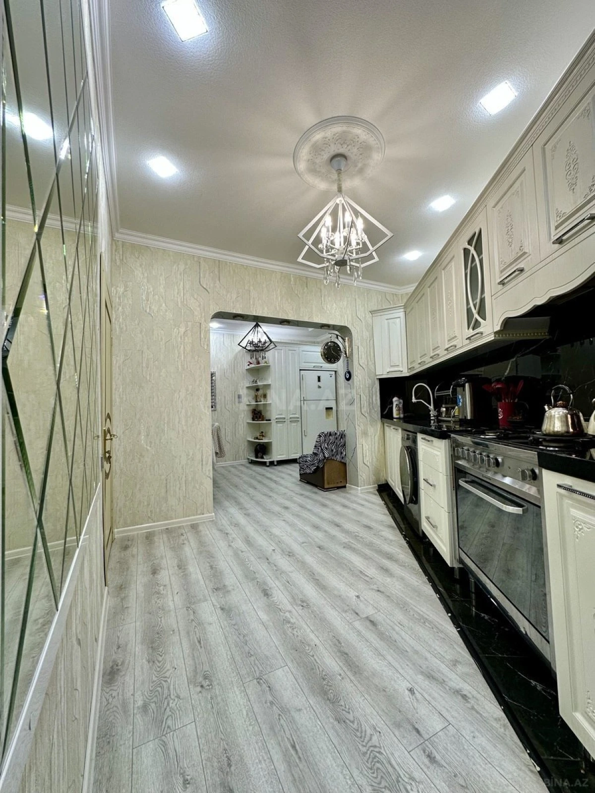 Satılır 6 otaqlı həyət evi 130.1 m²