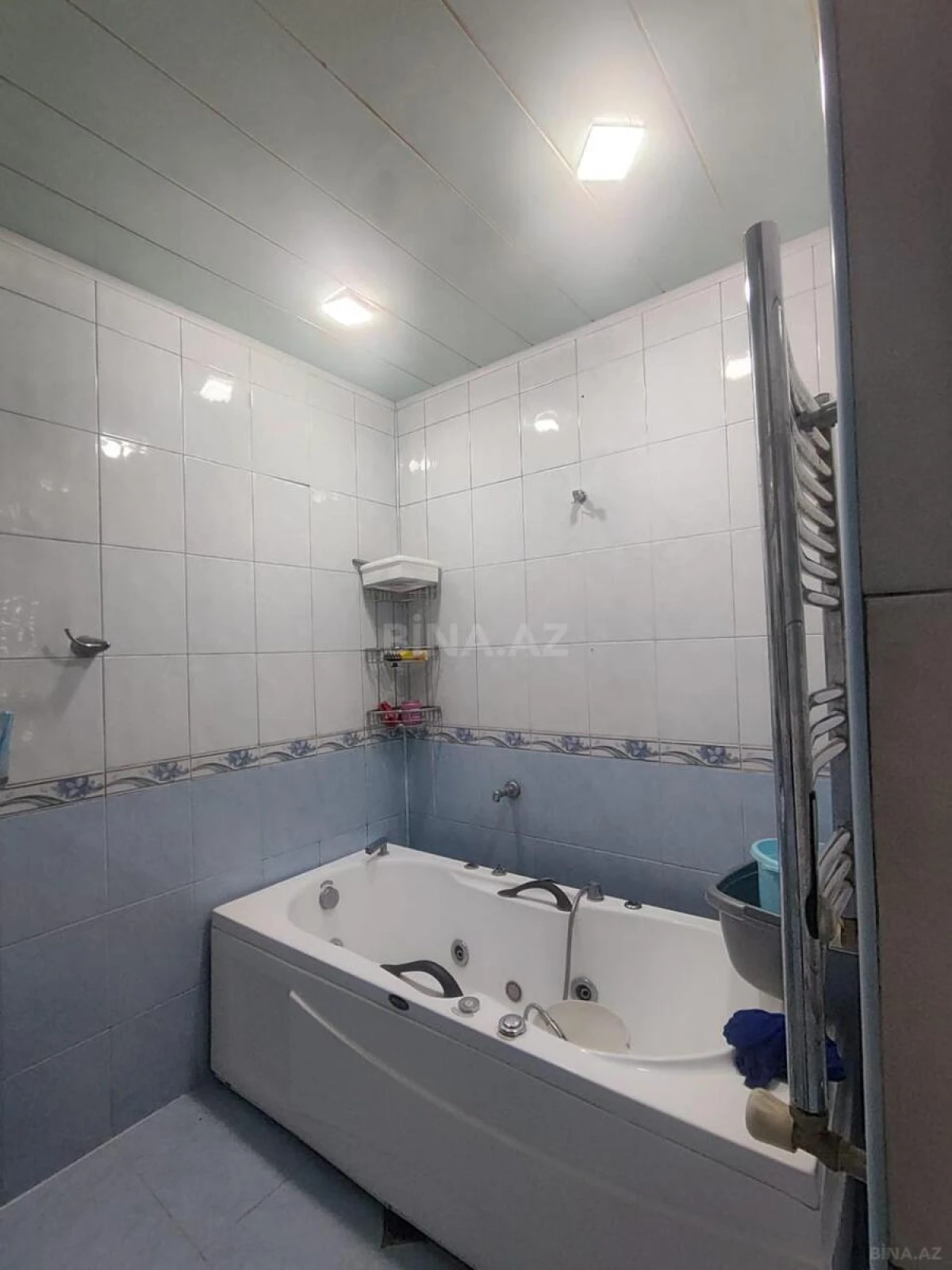 Satılır 3 otaqlı mənzil 104 m²