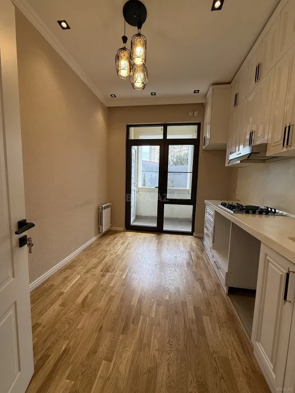 Satılır 3 otaqlı mənzil 66 m²