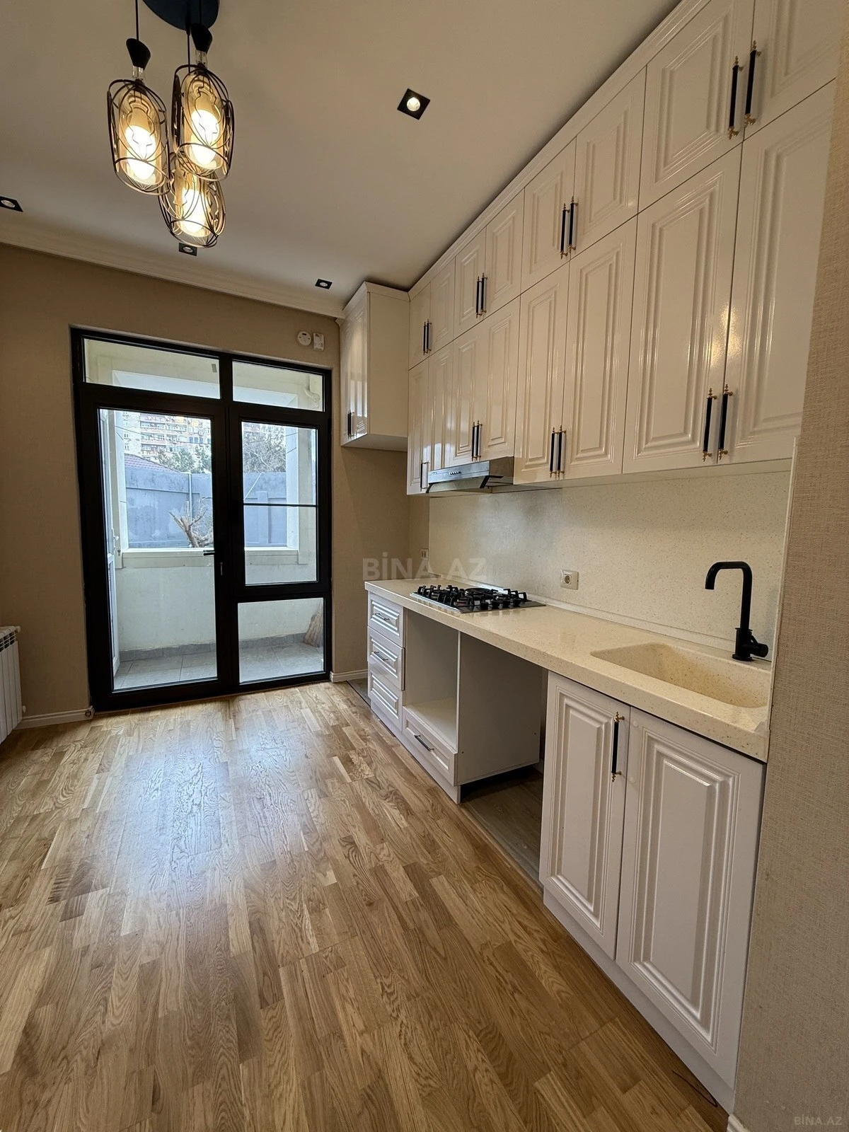 Satılır 3 otaqlı mənzil 66 m²