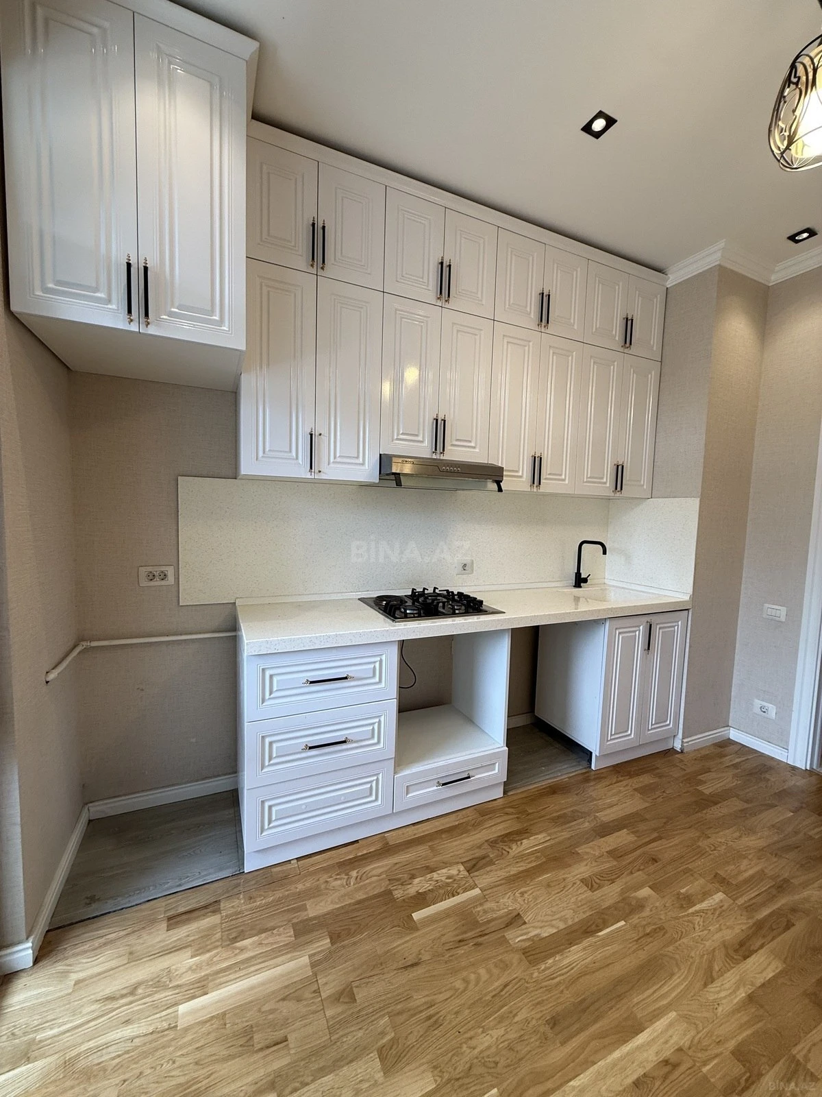 Satılır 3 otaqlı mənzil 66 m²