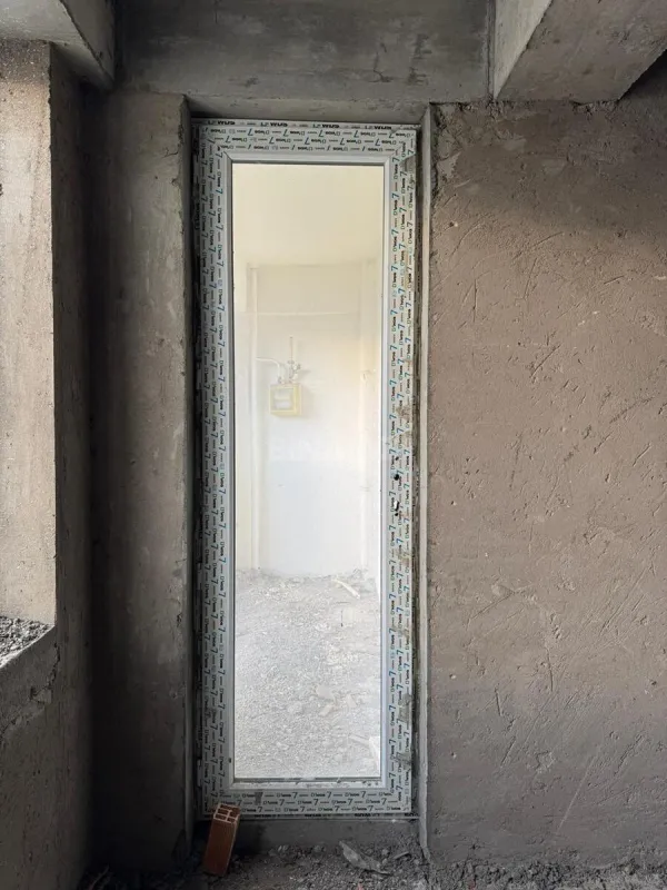 Satılır 2 otaqlı mənzil 92 m²