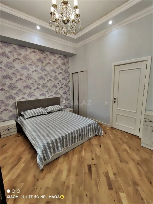 Kirayə verilir 2 otaqlı mənzil 80 m²