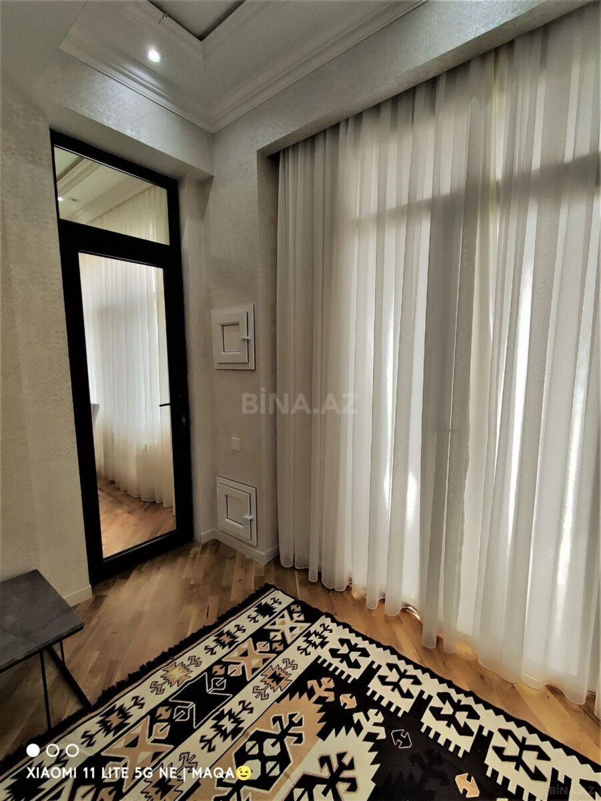 Kirayə verilir 2 otaqlı mənzil 80 m²