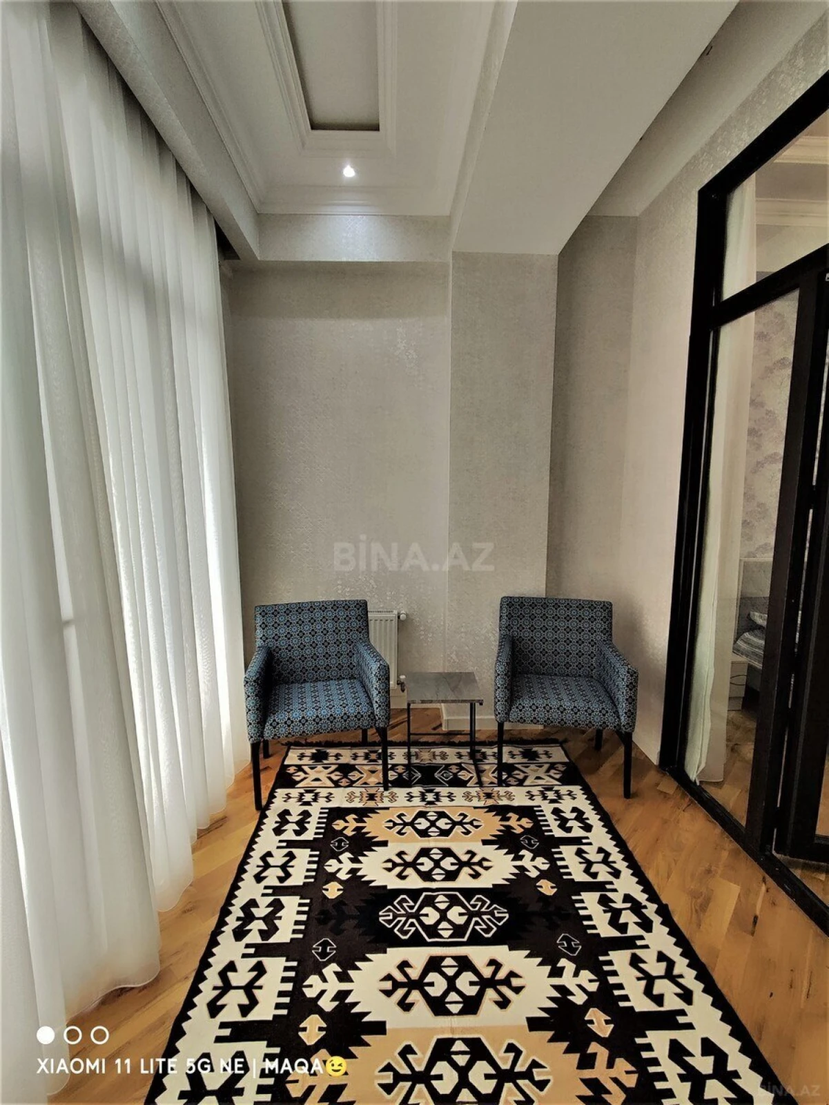 Kirayə verilir 2 otaqlı mənzil 80 m²