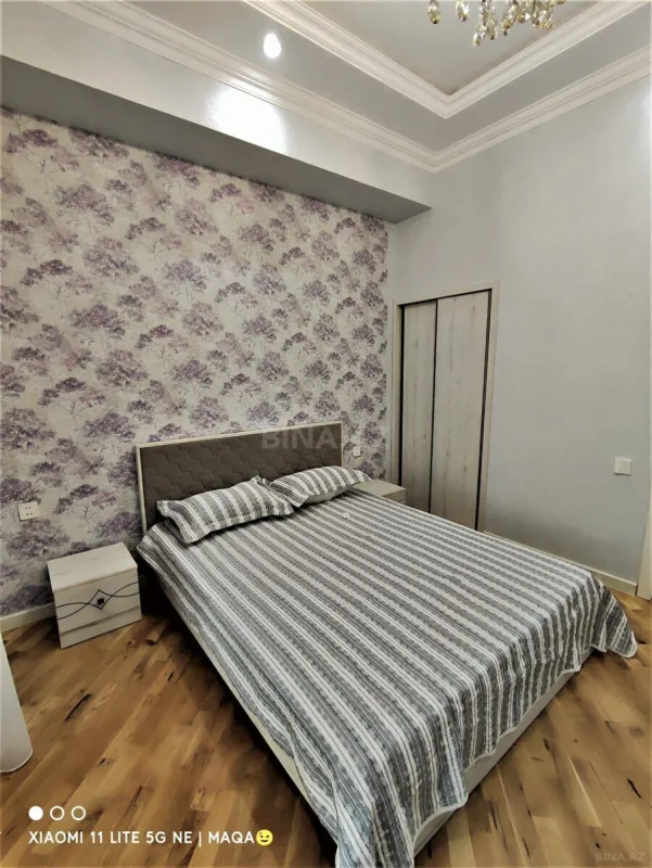 Kirayə verilir 2 otaqlı mənzil 80 m²