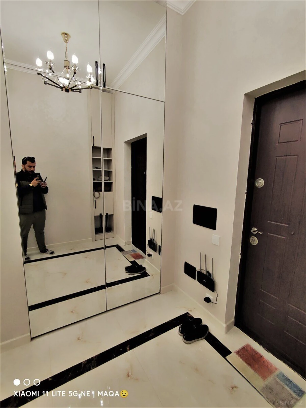 Kirayə verilir 2 otaqlı mənzil 80 m²