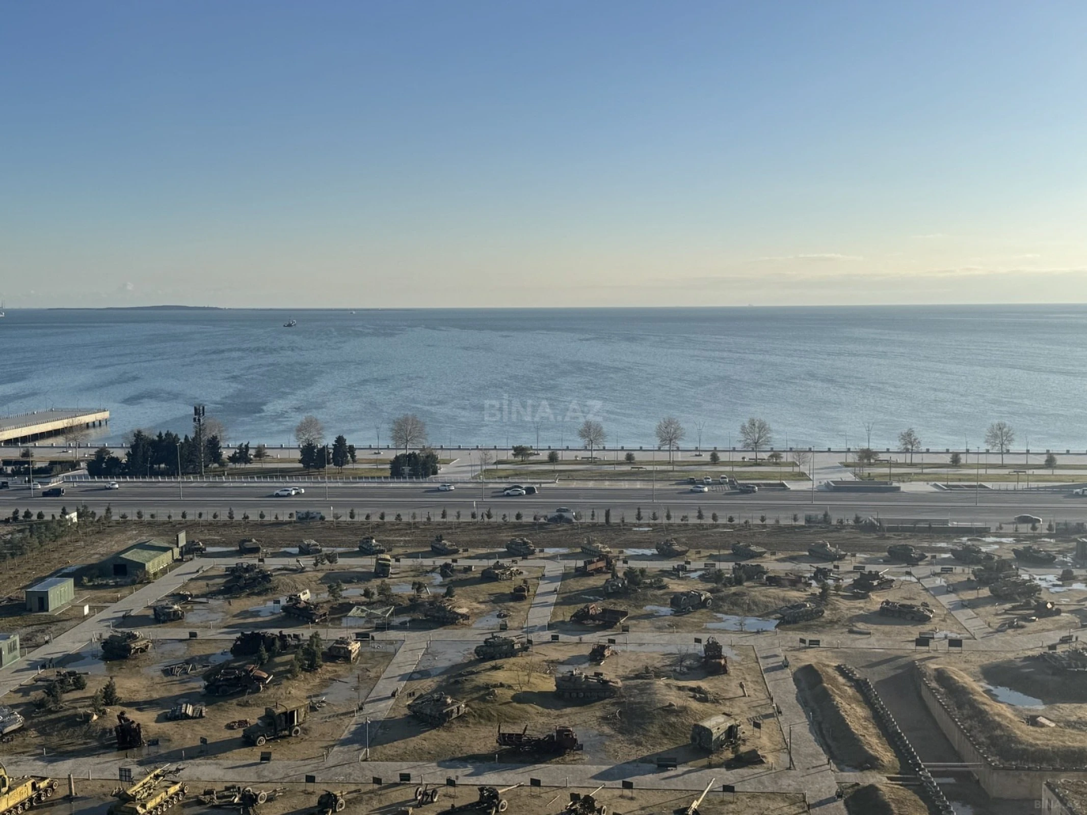 Kirayə verilir 8 otaqlı ofis 272 m²