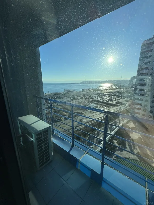 Kirayə verilir 8 otaqlı ofis 272 m²