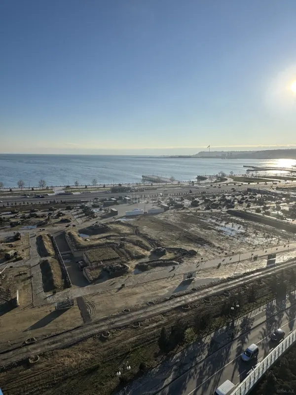 Kirayə verilir 8 otaqlı ofis 272 m²