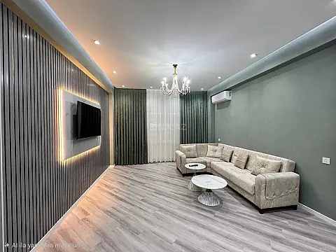 Kirayə verilir 3 otaqlı mənzil 150 m²