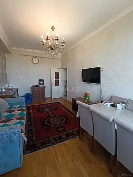 Satılır 2 otaqlı mənzil 68 m²