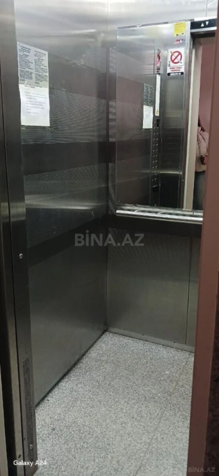 Satılır 2 otaqlı mənzil 99 m²