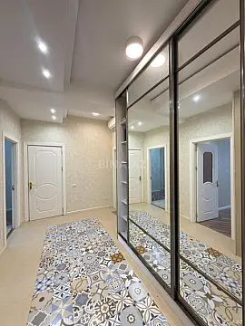 Satılır 2 otaqlı mənzil 72 m²