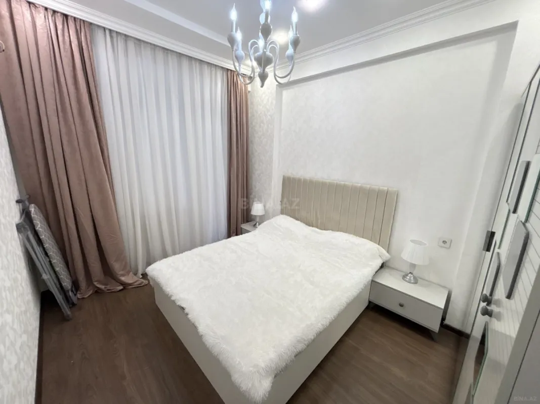 Kirayə verilir 2 otaqlı mənzil 70 m²