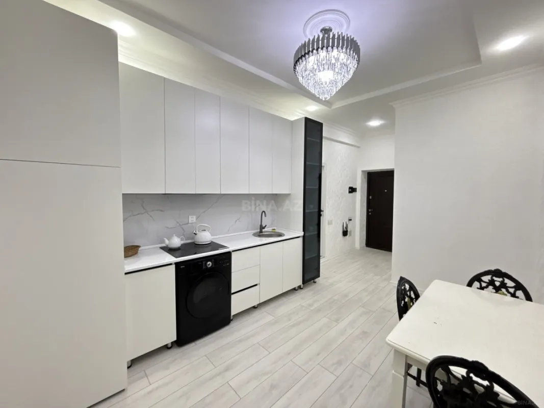 Kirayə verilir 2 otaqlı mənzil 70 m²