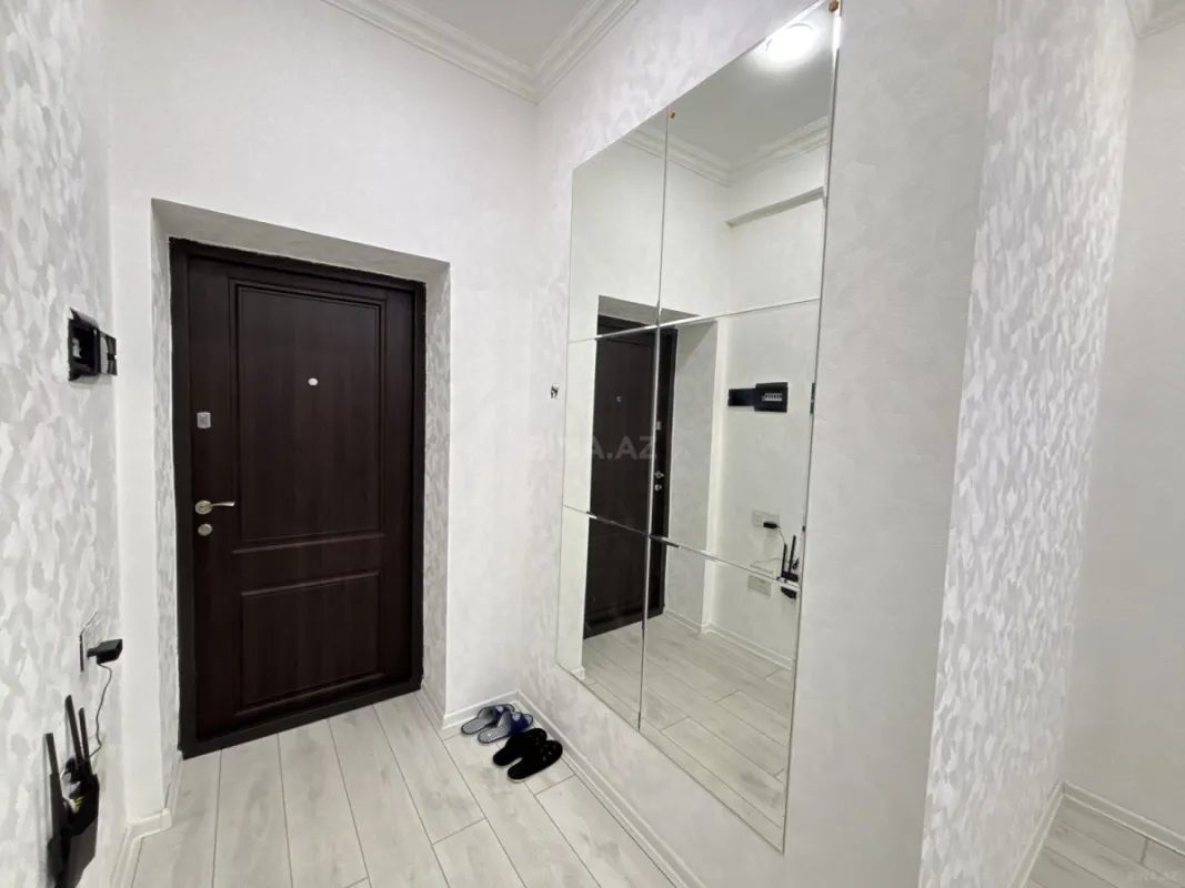 Kirayə verilir 2 otaqlı mənzil 70 m²