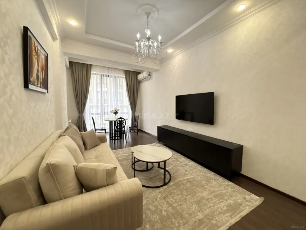 Kirayə verilir 2 otaqlı mənzil 70 m²