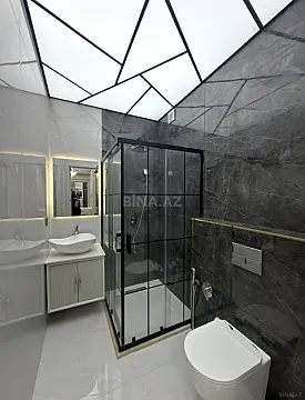 Satılır 3 otaqlı mənzil 138 m²