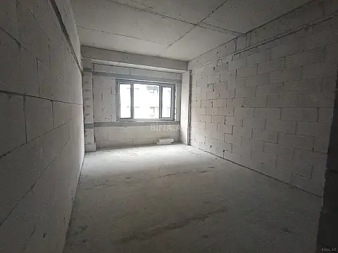 Satılır 3 otaqlı mənzil 128 m²