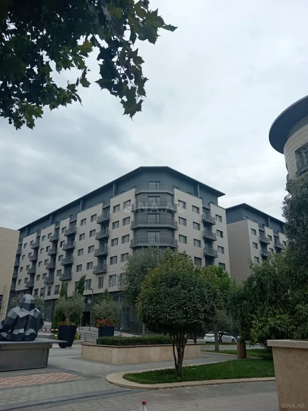 Satılır 3 otaqlı mənzil 128 m²