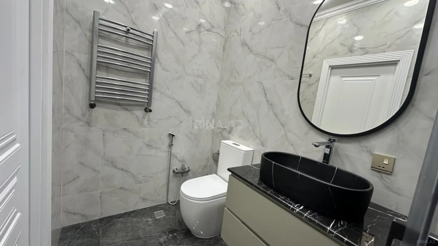 Satılır 2 otaqlı mənzil 66 m²