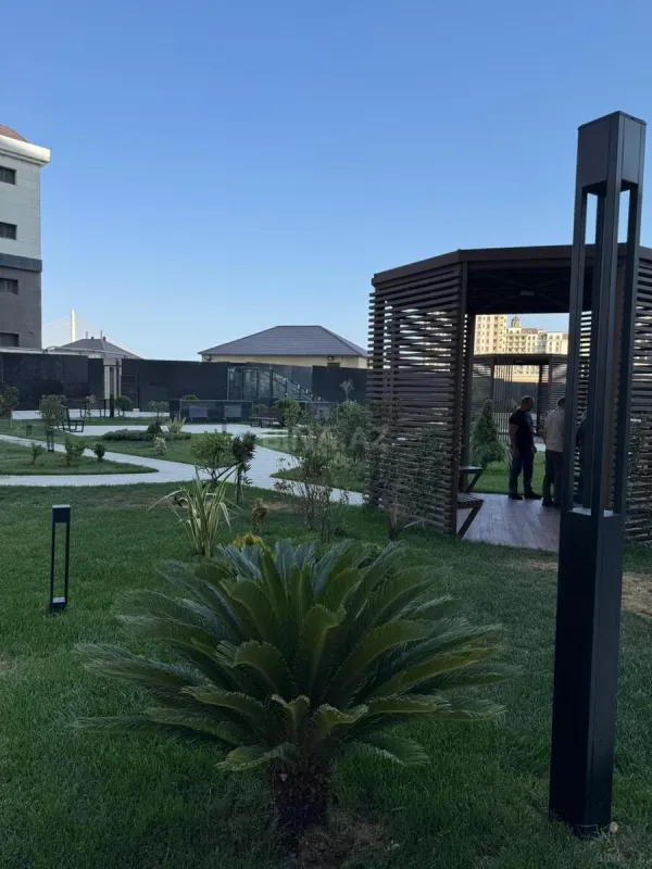 Satılır 2 otaqlı mənzil 70 m²