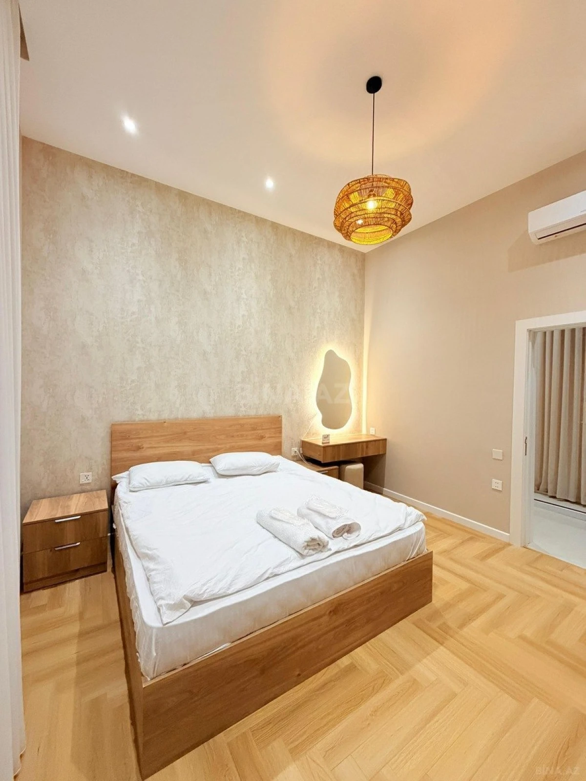 Kirayə verilir 4 otaqlı həyət evi 300 m²