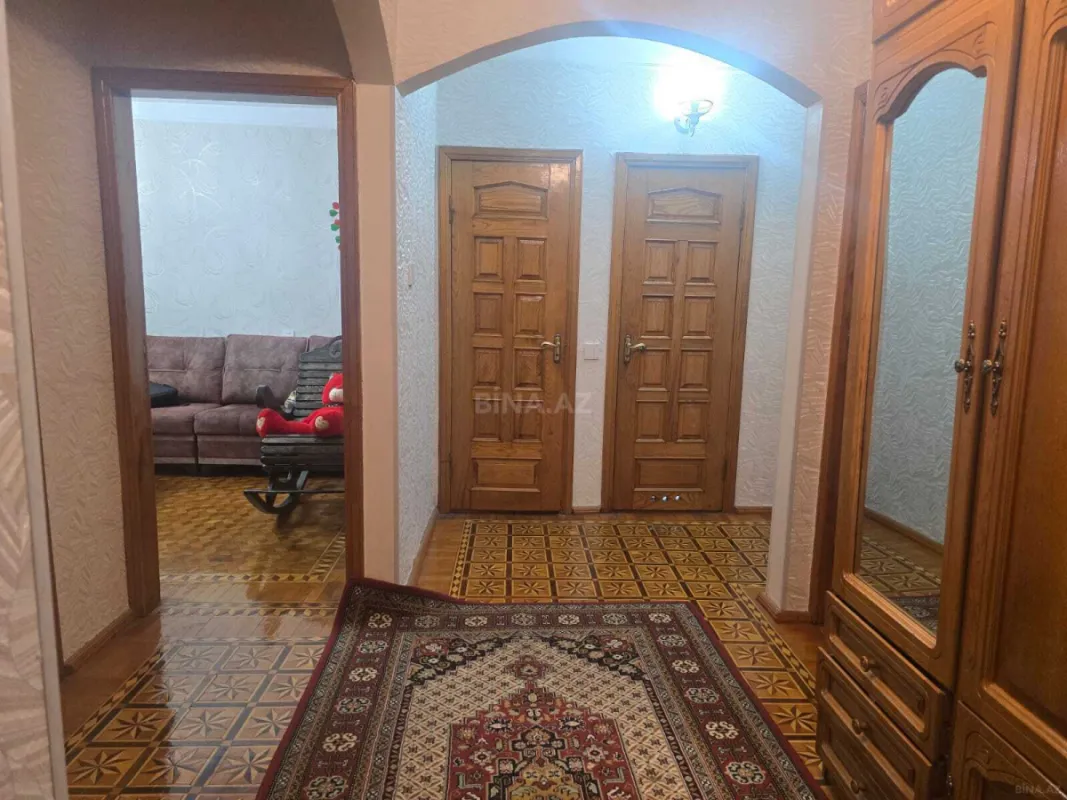 Satılır 3 otaqlı mənzil 85 m²