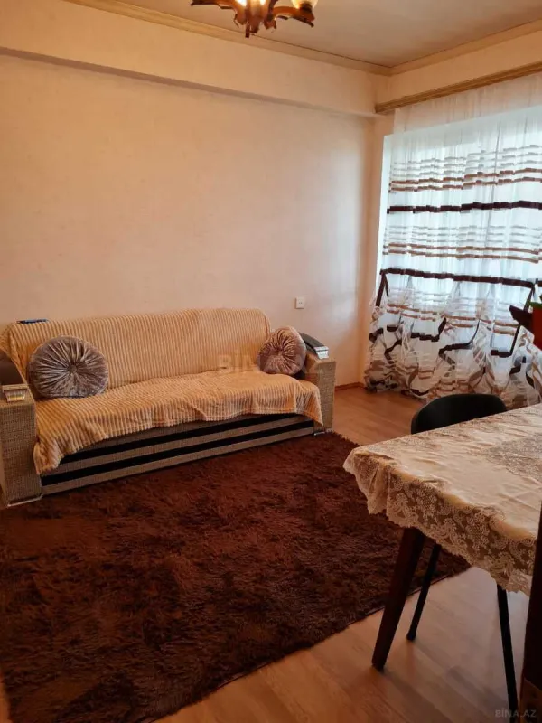 Satılır 2 otaqlı mənzil 65 m²