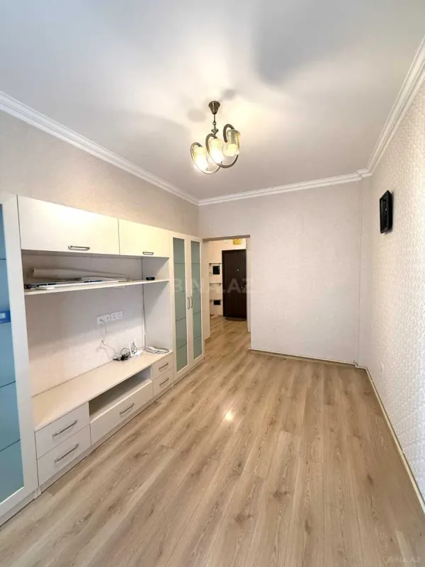 Satılır 2 otaqlı mənzil 47 m²