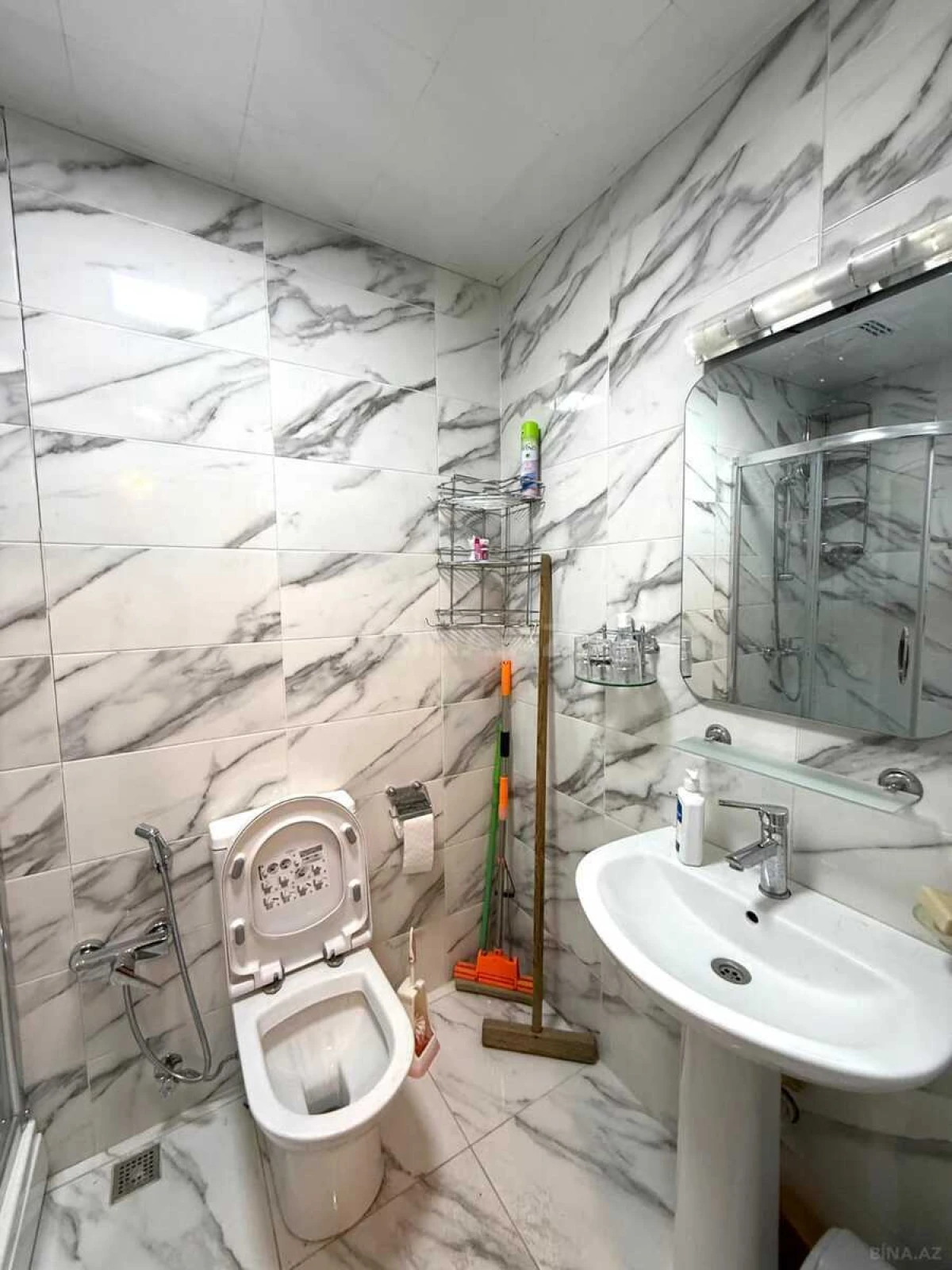 Satılır 2 otaqlı mənzil 47 m²