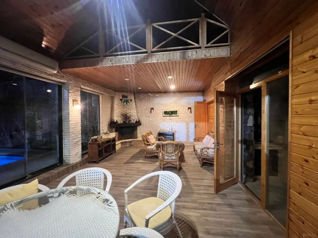 Kirayə verilir 5 otaqlı həyət evi 200 m²