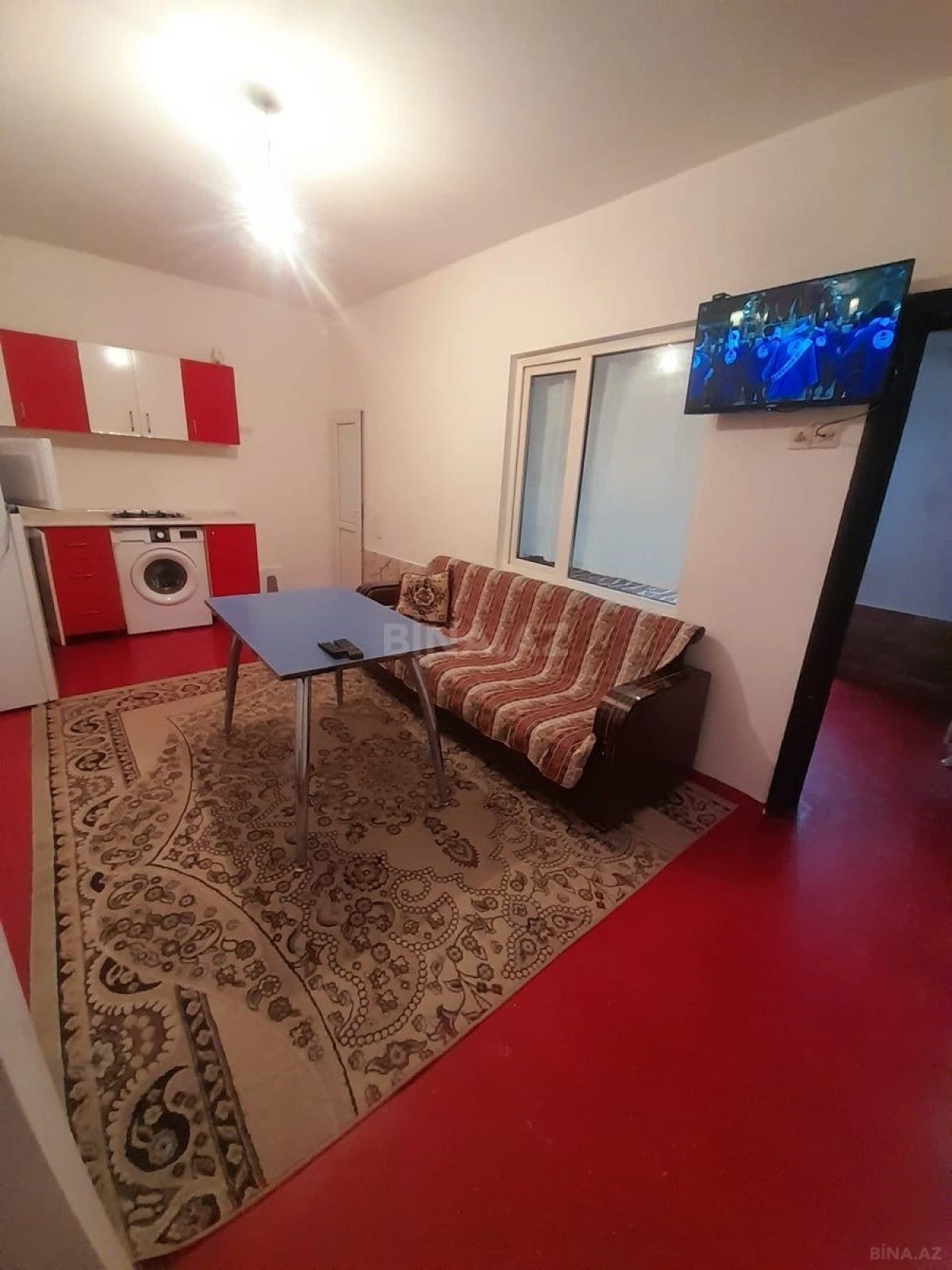 Kirayə verilir 2 otaqlı mənzil 45 m²