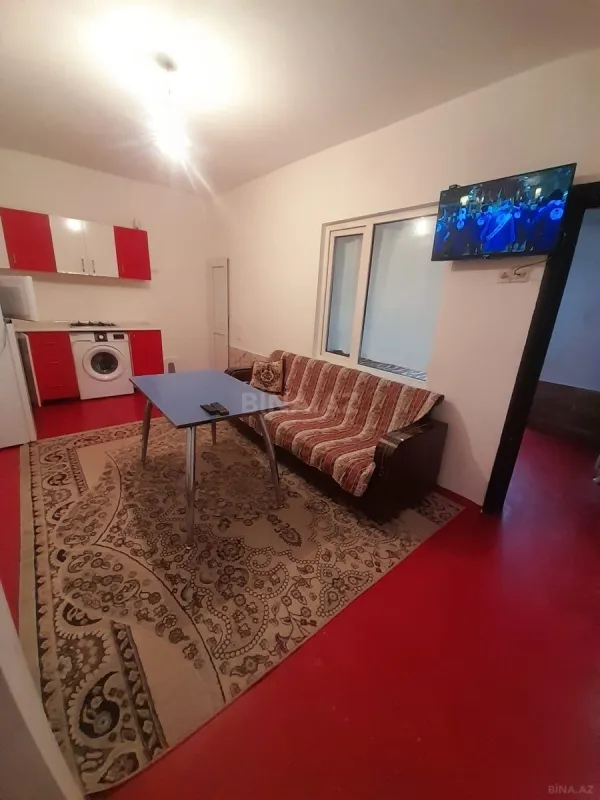 Kirayə verilir 2 otaqlı mənzil 45 m²