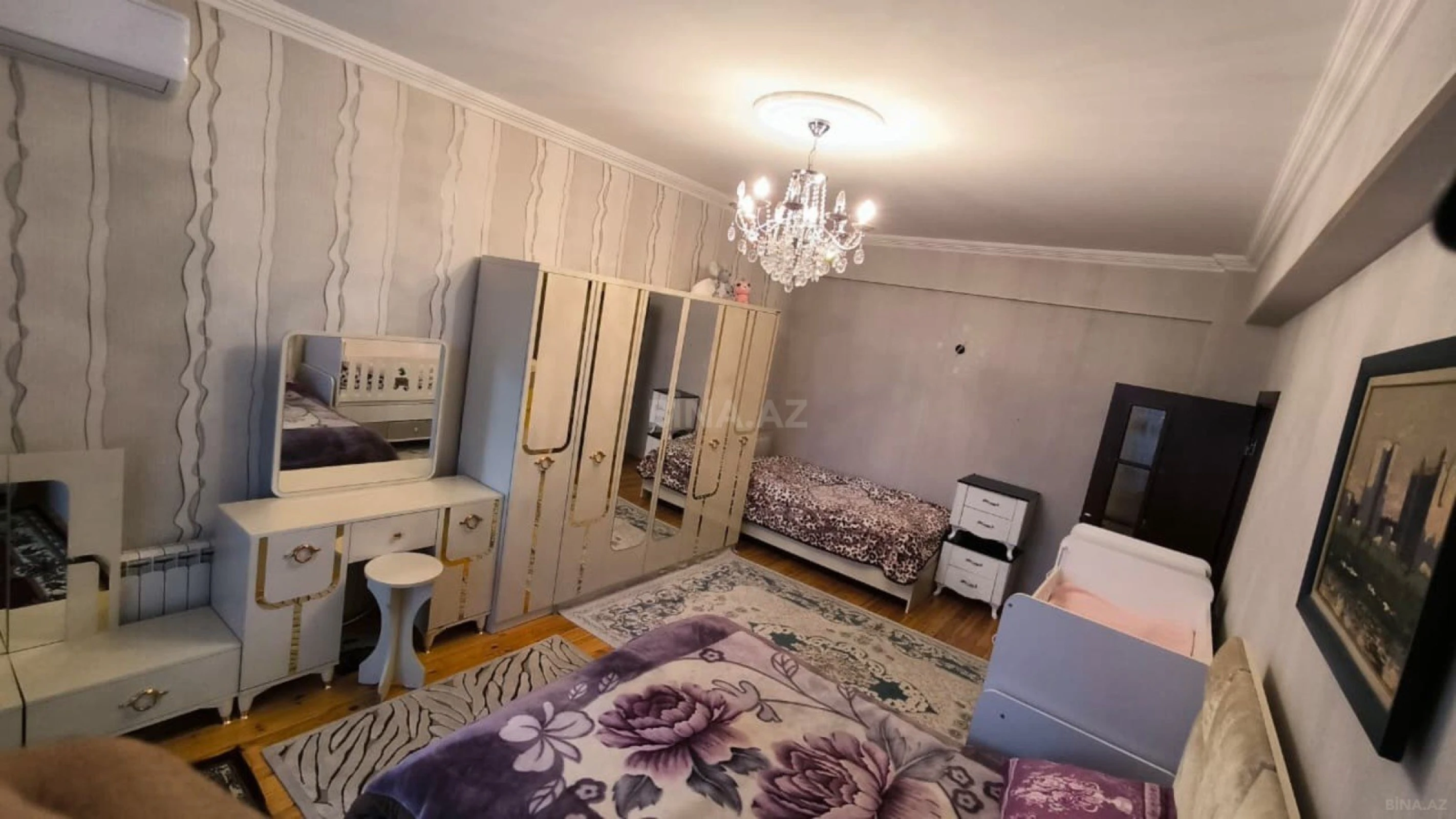 Satılır 1 otaqlı mənzil 56 m²