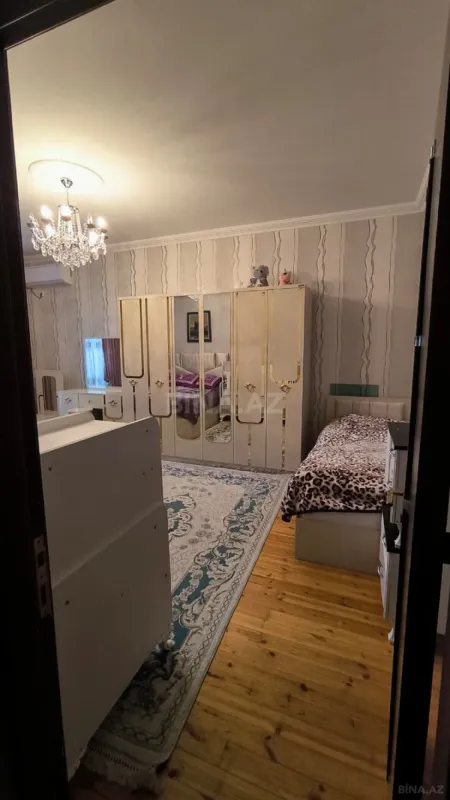 Satılır 1 otaqlı mənzil 56 m²