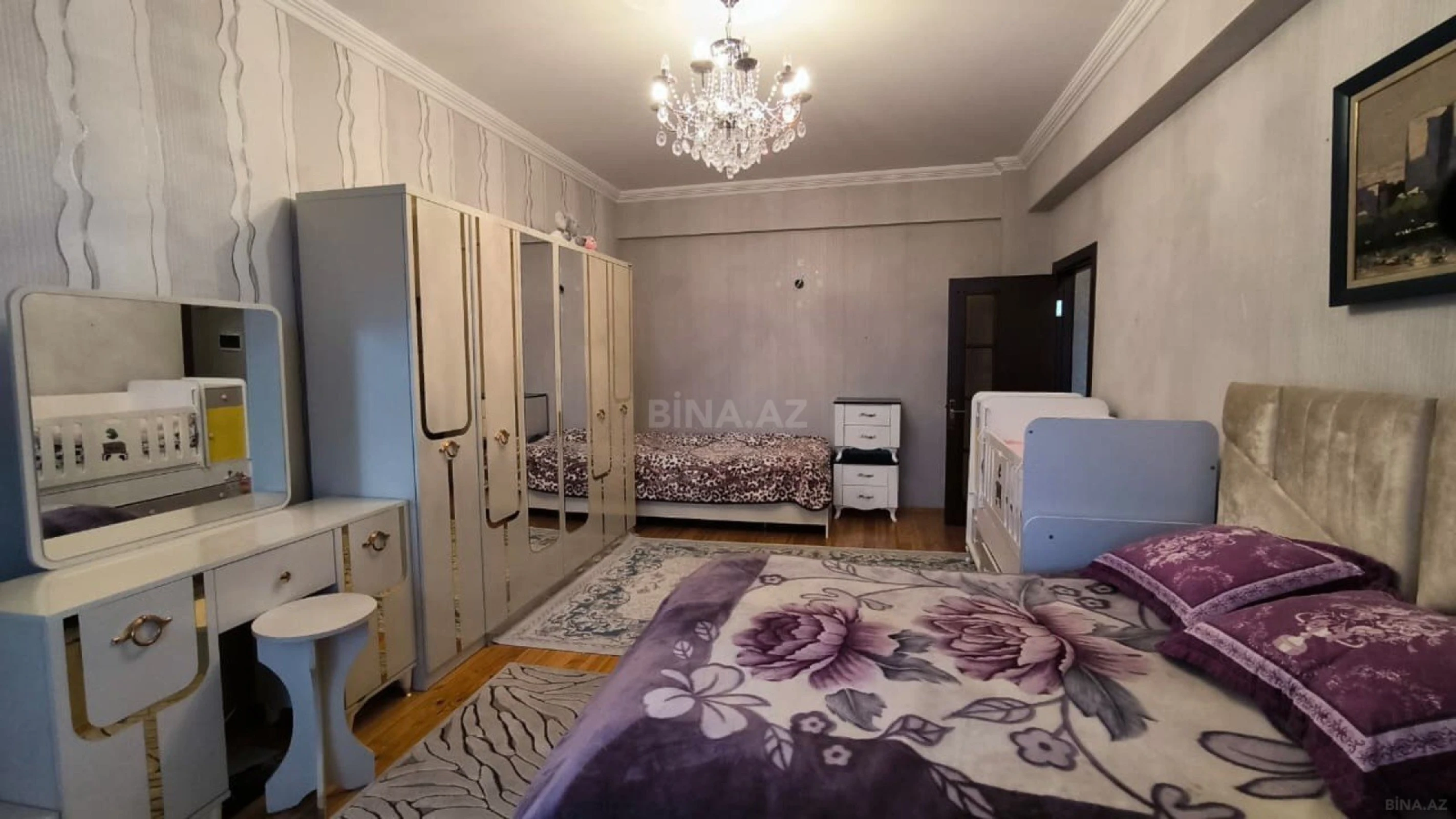 Satılır 1 otaqlı mənzil 56 m²