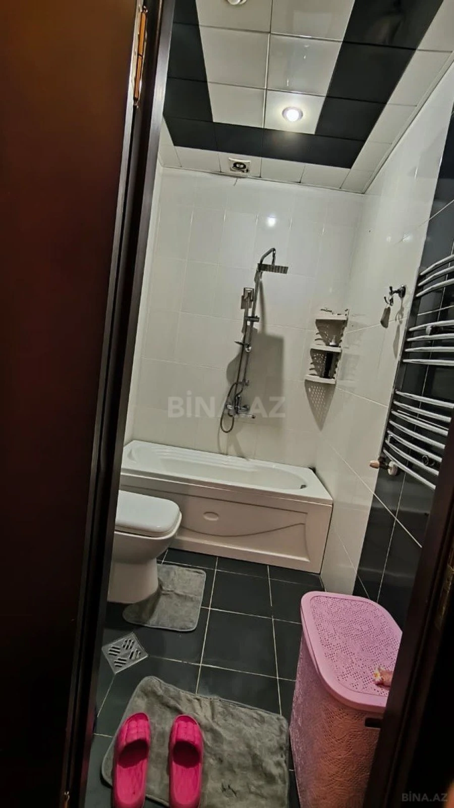 Satılır 1 otaqlı mənzil 56 m²