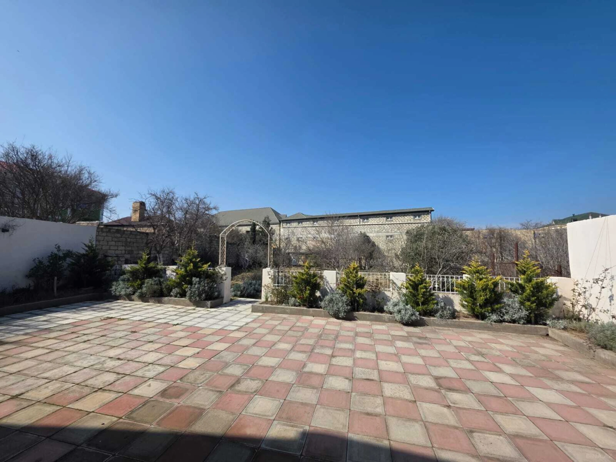 Satılır 4 otaqlı həyət evi 110 m²