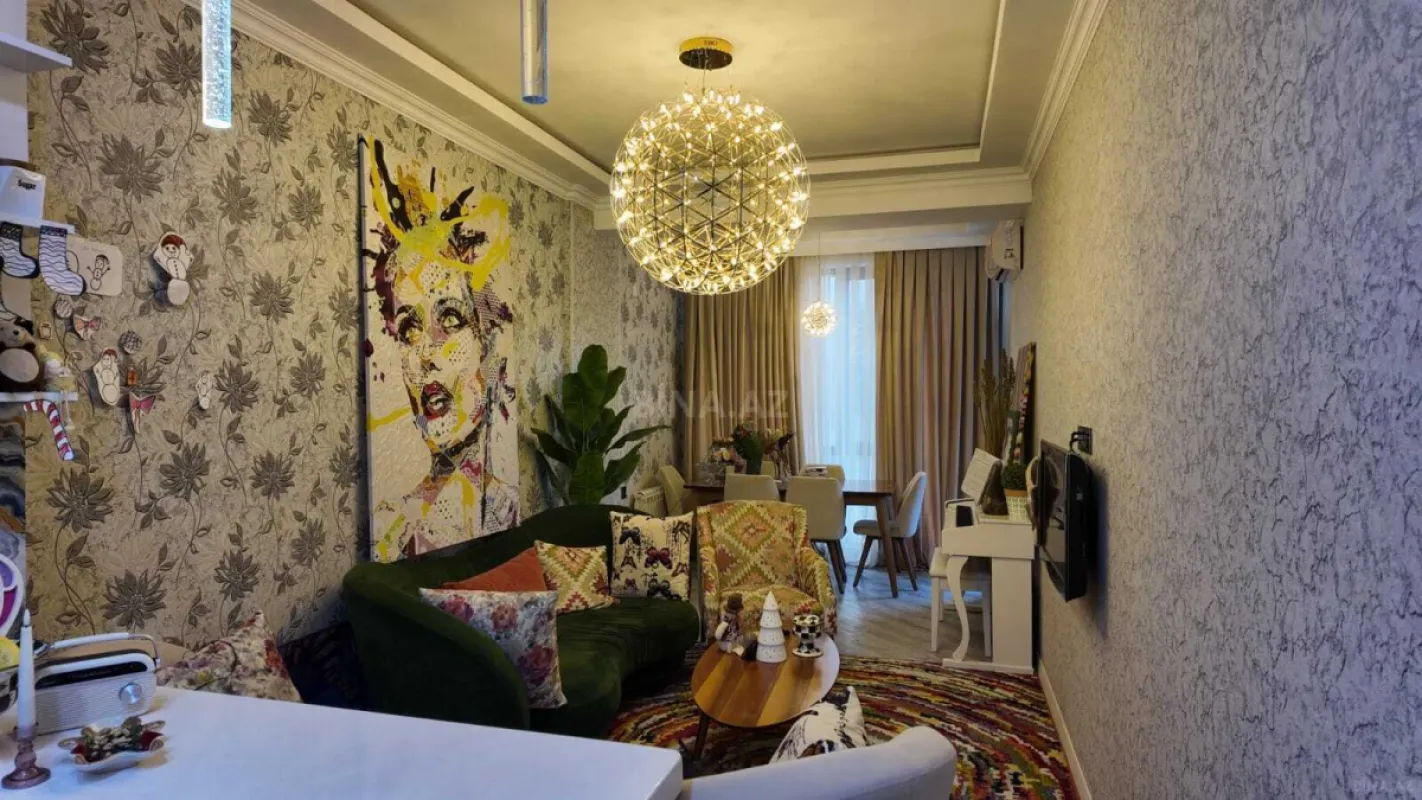 Satılır 2 otaqlı mənzil 58 m²